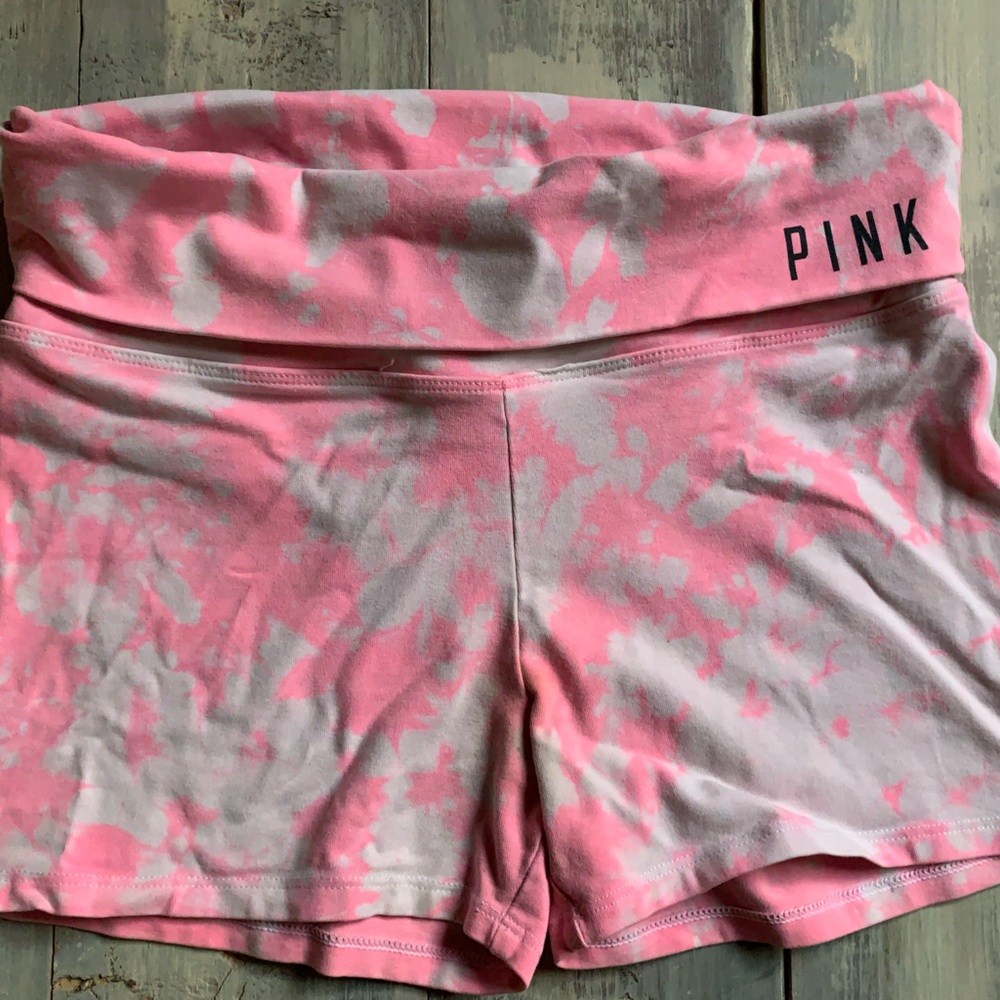 Y2K Victoria's Secret Pink & White Shorts